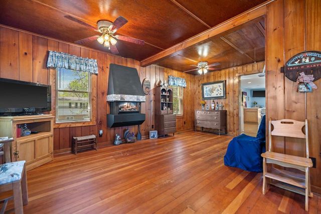 N2473 Greenleaf DRIVE, Lake Geneva, WI 53147
