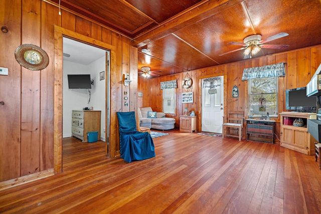 N2473 Greenleaf DRIVE, Lake Geneva, WI 53147