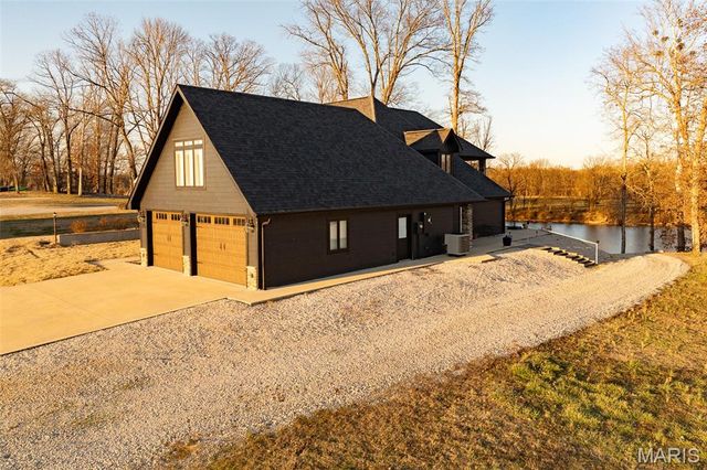 394 Violet Ln, Doniphan, MO 63935