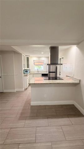 250 SW 7th Street, Dania Beach, FL 33004
