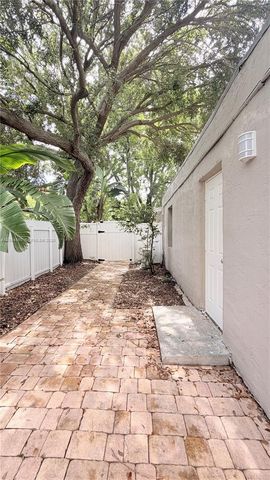 250 SW 7th Street, Dania Beach, FL 33004