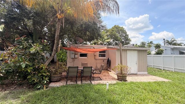 250 SW 7th Street, Dania Beach, FL 33004