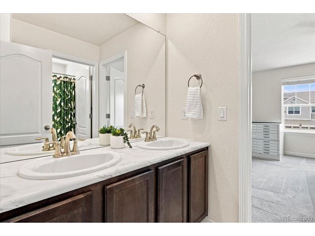 633 Sundance Cir, Erie, CO 80516