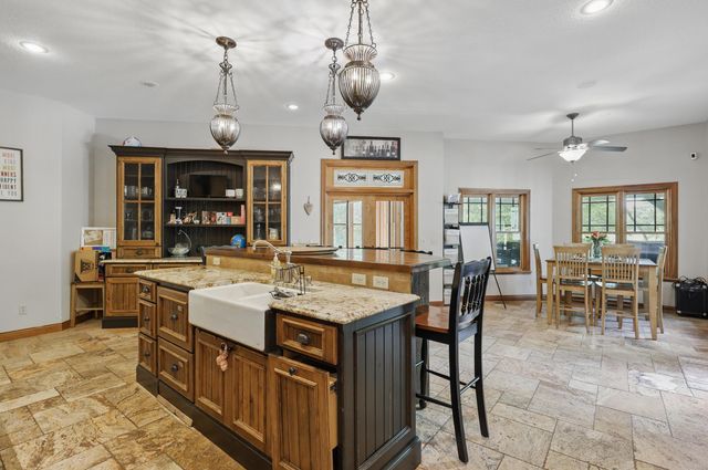 16575 Fir Road, Carthage, MO 64836