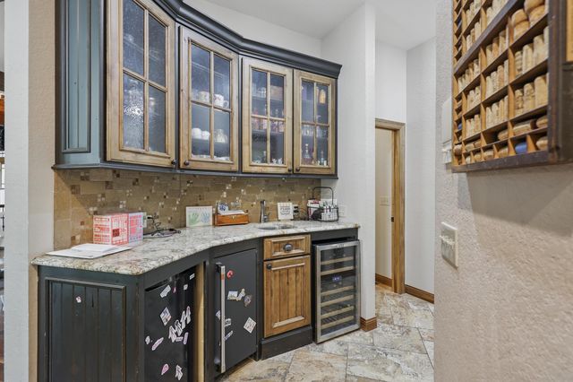 16575 Fir Road, Carthage, MO 64836