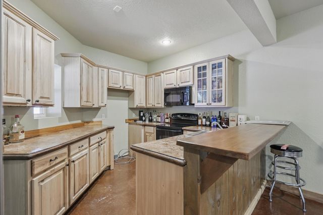 16575 Fir Road, Carthage, MO 64836