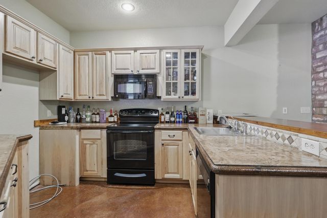 16575 Fir Road, Carthage, MO 64836