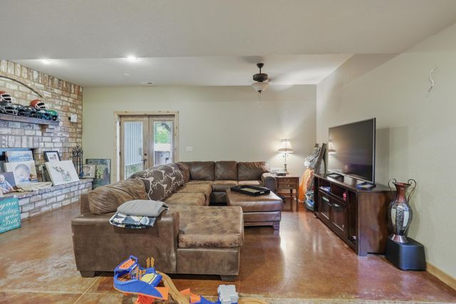 16575 Fir Road, Carthage, MO 64836