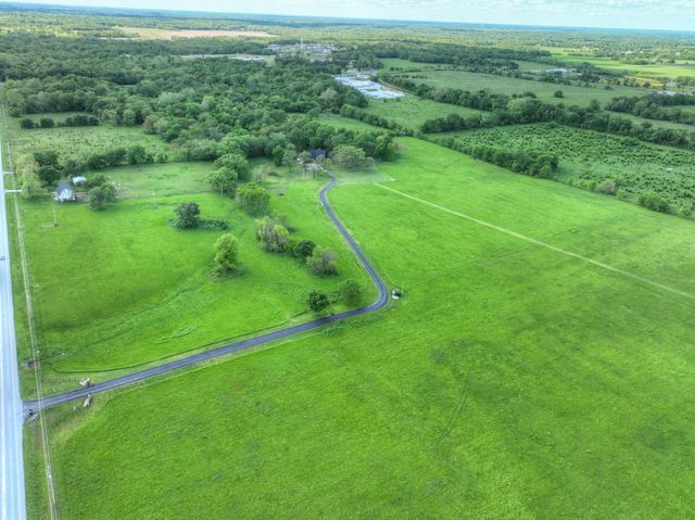 16575 Fir Road, Carthage, MO 64836