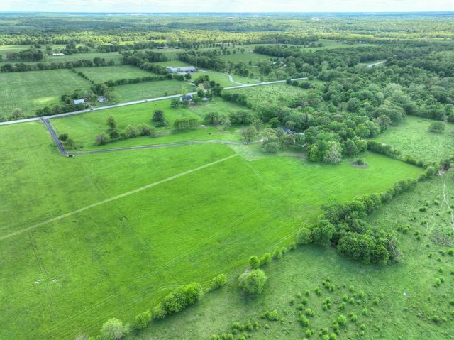 16575 Fir Road, Carthage, MO 64836