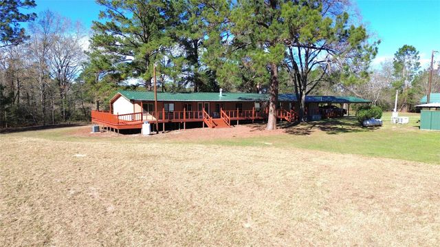 3311 County Road 4120, Crockett, TX 75835