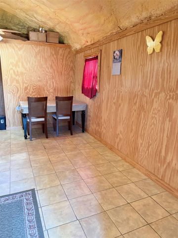 3311 County Road 4120, Crockett, TX 75835