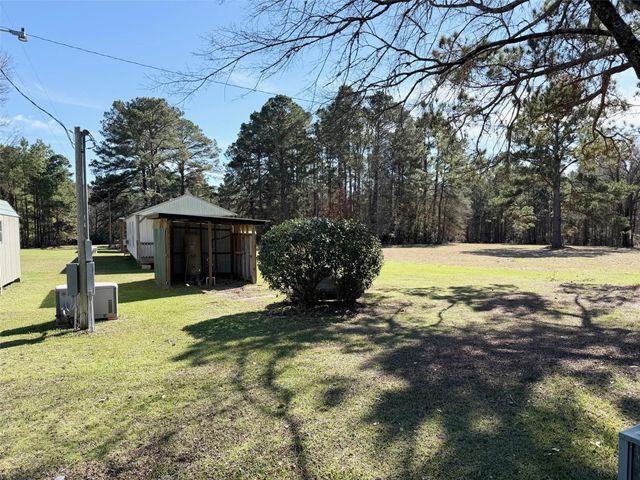 3311 County Road 4120, Crockett, TX 75835