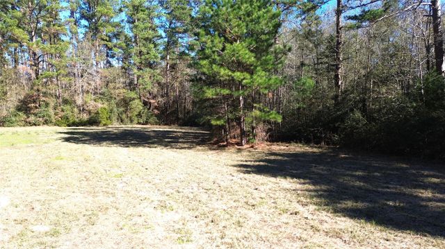 3311 County Road 4120, Crockett, TX 75835