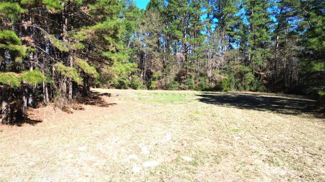 3311 County Road 4120, Crockett, TX 75835