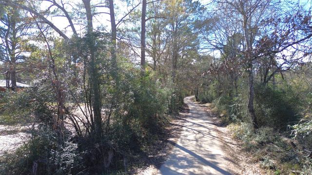 3311 County Road 4120, Crockett, TX 75835