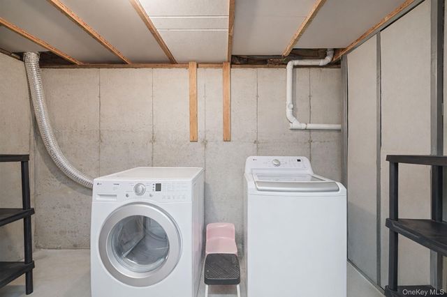 65 Prospect Drive, Brentwood, NY 11717