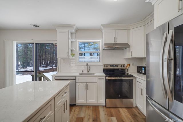 65 Prospect Drive, Brentwood, NY 11717