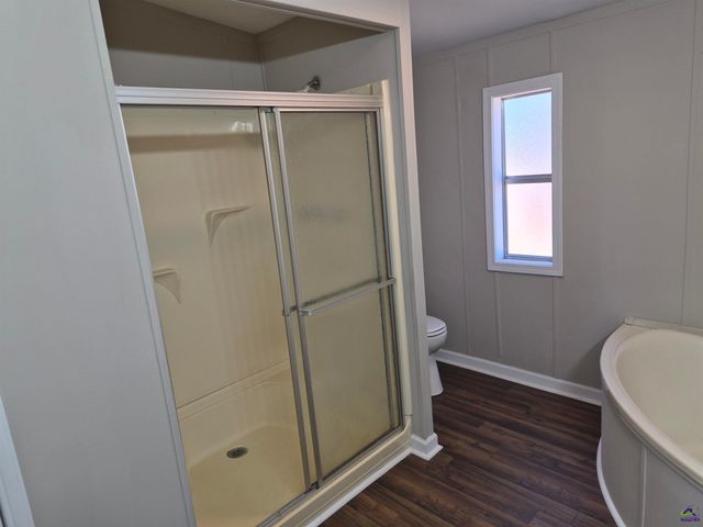 221 Hanover Drive, Byron, GA 31008