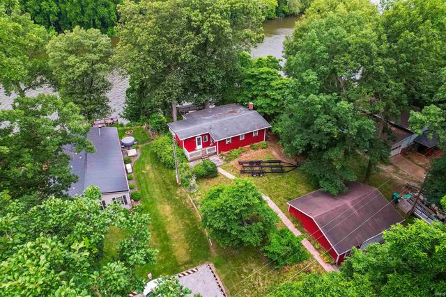 5599 E Grande Vista Court, Monticello, IN 47960