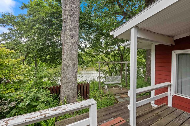 5599 E Grande Vista Court, Monticello, IN 47960