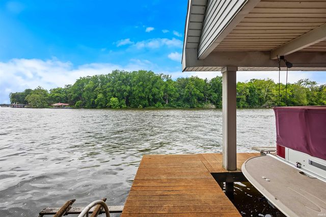 5599 E Grande Vista Court, Monticello, IN 47960