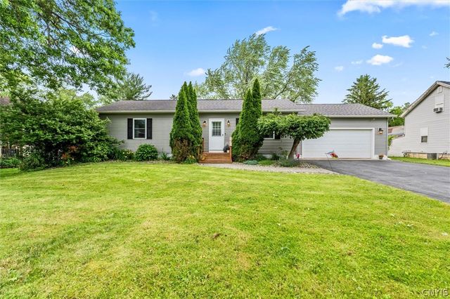 326 Richfield Boulevard, Salina, NY 13211