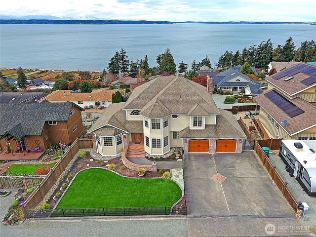 329 Burke Drive, Camano Island, WA 98282