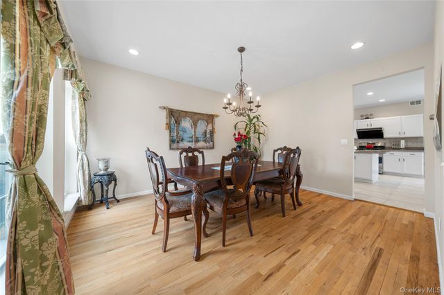23 Varsity Blvd., East Setauket, NY 11733