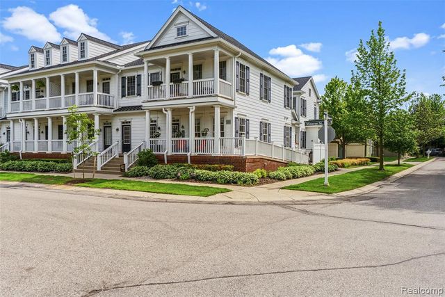 50223 Monroe Street, Canton, MI 48188