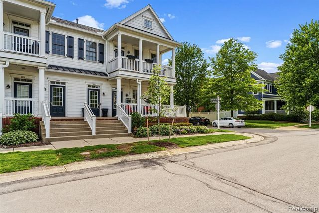 50223 Monroe Street, Canton, MI 48188