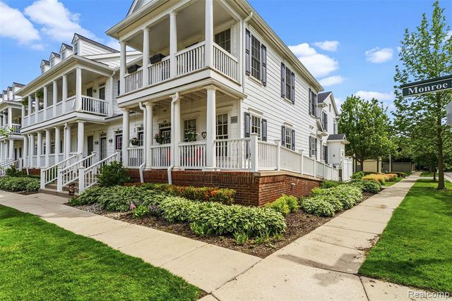 50223 Monroe Street, Canton, MI 48188