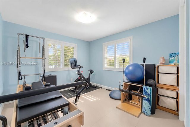 8200 SW 185th Ter, Cutler Bay, FL 33157