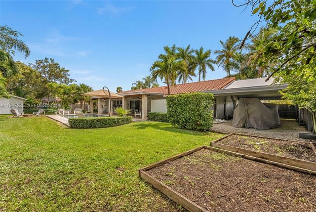 8200 SW 185th Ter, Cutler Bay, FL 33157