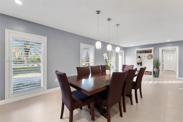 8200 SW 185th Ter, Cutler Bay, FL 33157