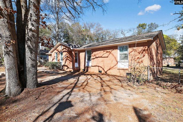 208 Quail Creek Drive, Hopkins, SC 29061