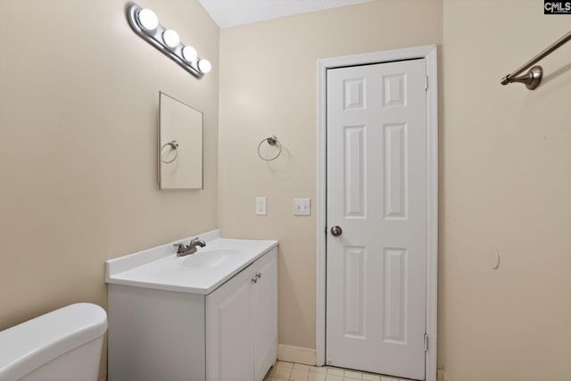 208 Quail Creek Drive, Hopkins, SC 29061