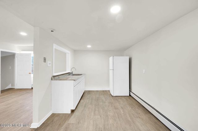 37 Circuit Street, Keansburg, NJ 07734