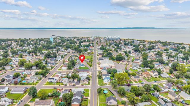 37 Circuit Street, Keansburg, NJ 07734