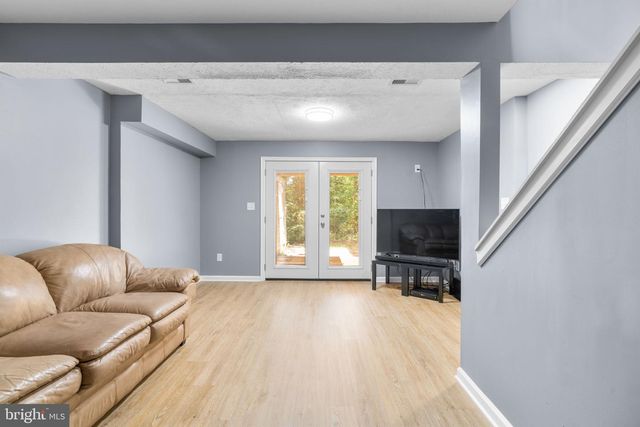 7913 WELLESLEY CT, Pasadena, MD 21122