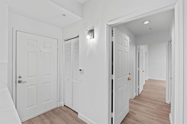 720 S Sapodilla Avenue 106, West Palm Beach, FL 33401