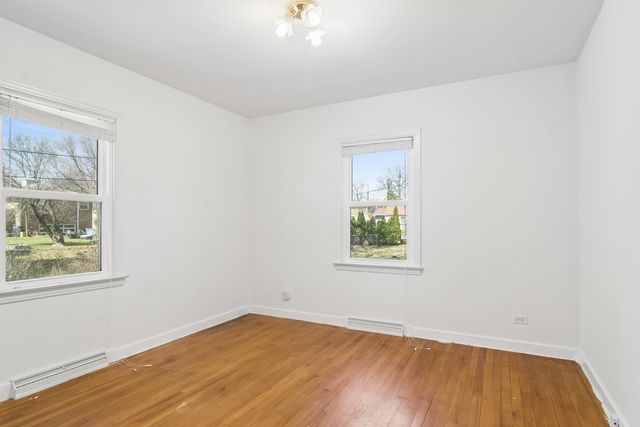 142 S Fremont Street, Palatine, IL 60067