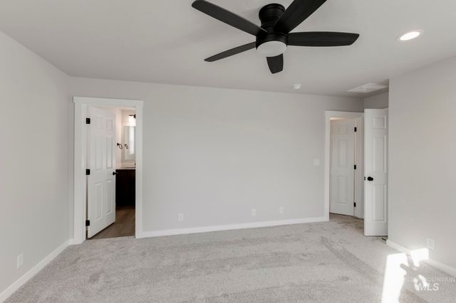 2955 E Mossy Creek Dr, Kuna, ID 83634