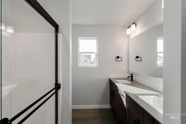 2955 E Mossy Creek Dr, Kuna, ID 83634