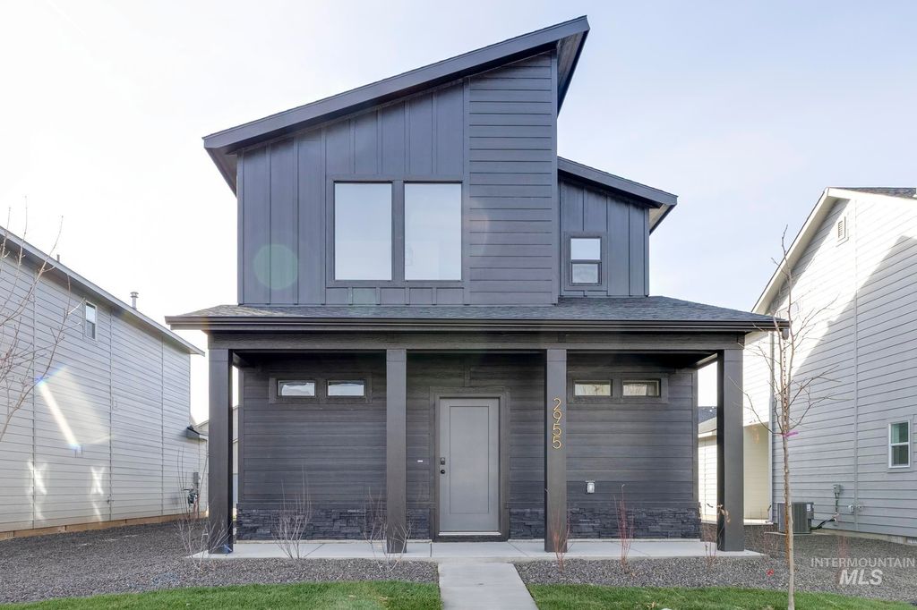 2955 E Mossy Creek Dr, Kuna, ID 83634