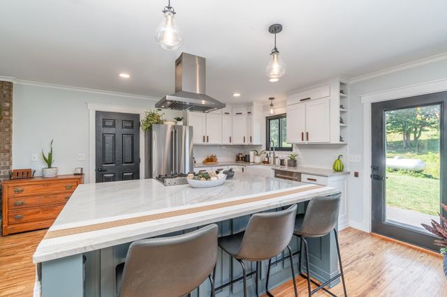 5607 Woolper Road, Petersburg, KY 41080