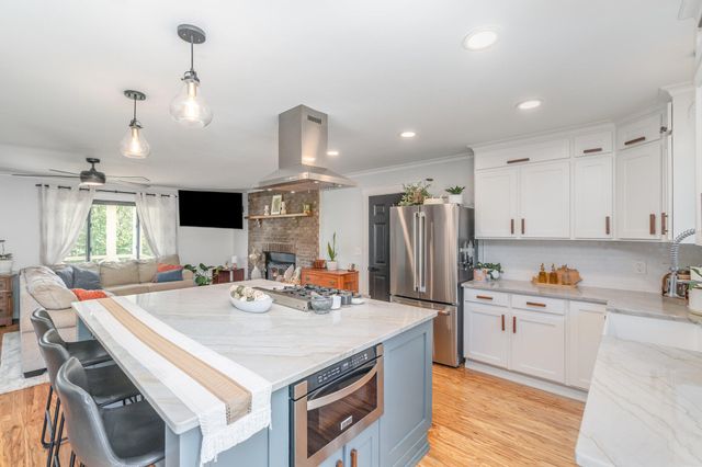 5607 Woolper Road, Petersburg, KY 41080