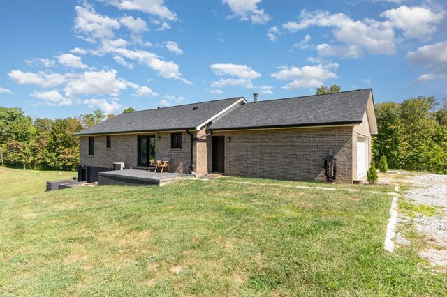 5607 Woolper Road, Petersburg, KY 41080