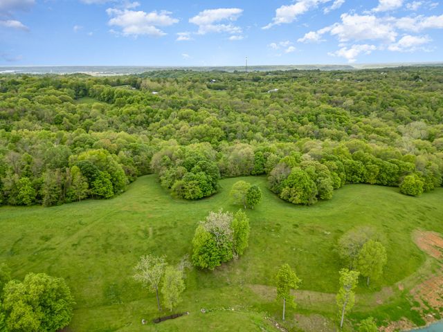 5607 Woolper Road, Petersburg, KY 41080