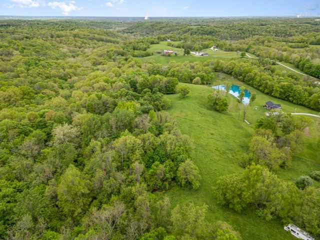 5607 Woolper Road, Petersburg, KY 41080